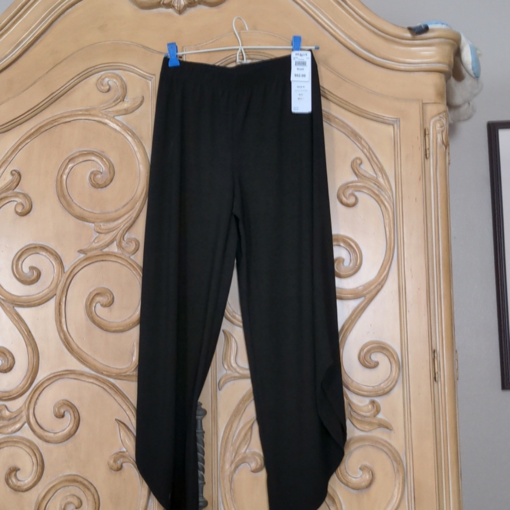 NWT Coco Bianco Groucho's sm